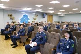 В Государственном таможенном комитете состоялся чемпионат по пулевой стрельбе и торжественное собрание, посвященное Дню защитников Отечества и Вооруженных Сил Республики Беларусь
В Государственном таможенном комитете состоялся чемпионат по пулевой стрельбе и торжественное собрание, посвященное Дню защитников Отечества и Вооруженных Сил Республики Беларусь